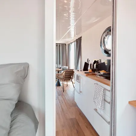 Apartment Hausboote Und Vieregge